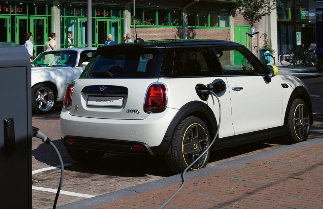 1080x700 MINI electric