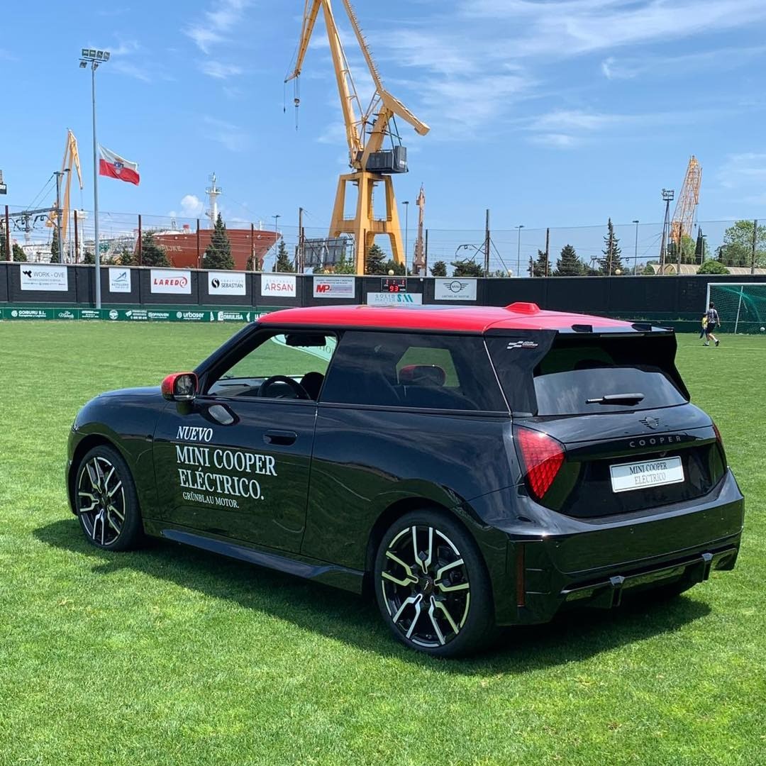 mini-grunblau-futbol-club-astillero